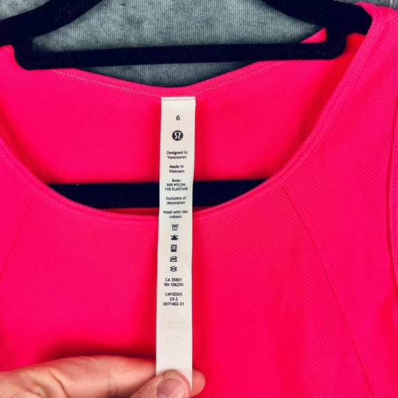 NWT lululemon athletica High Ventilation Running Tank Top in sz 6 - Lip Gloss - Picture 4 of 14